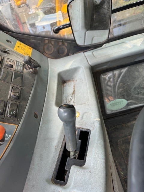 VALTRA T183 DIRECT DRIVE - Τρακτέρ: φωτογραφία 2 VALTRA T183 DIRECT DRIVE - Τρακτέρ: φωτογραφία 2