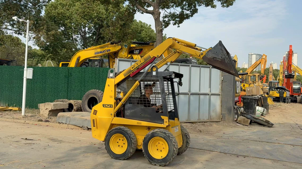 CASE 1825 - Φορτωτής πλάγιας ολίσθησης: φωτογραφία 2 CASE 1825 - Φορτωτής πλάγιας ολίσθησης: φωτογραφία 2