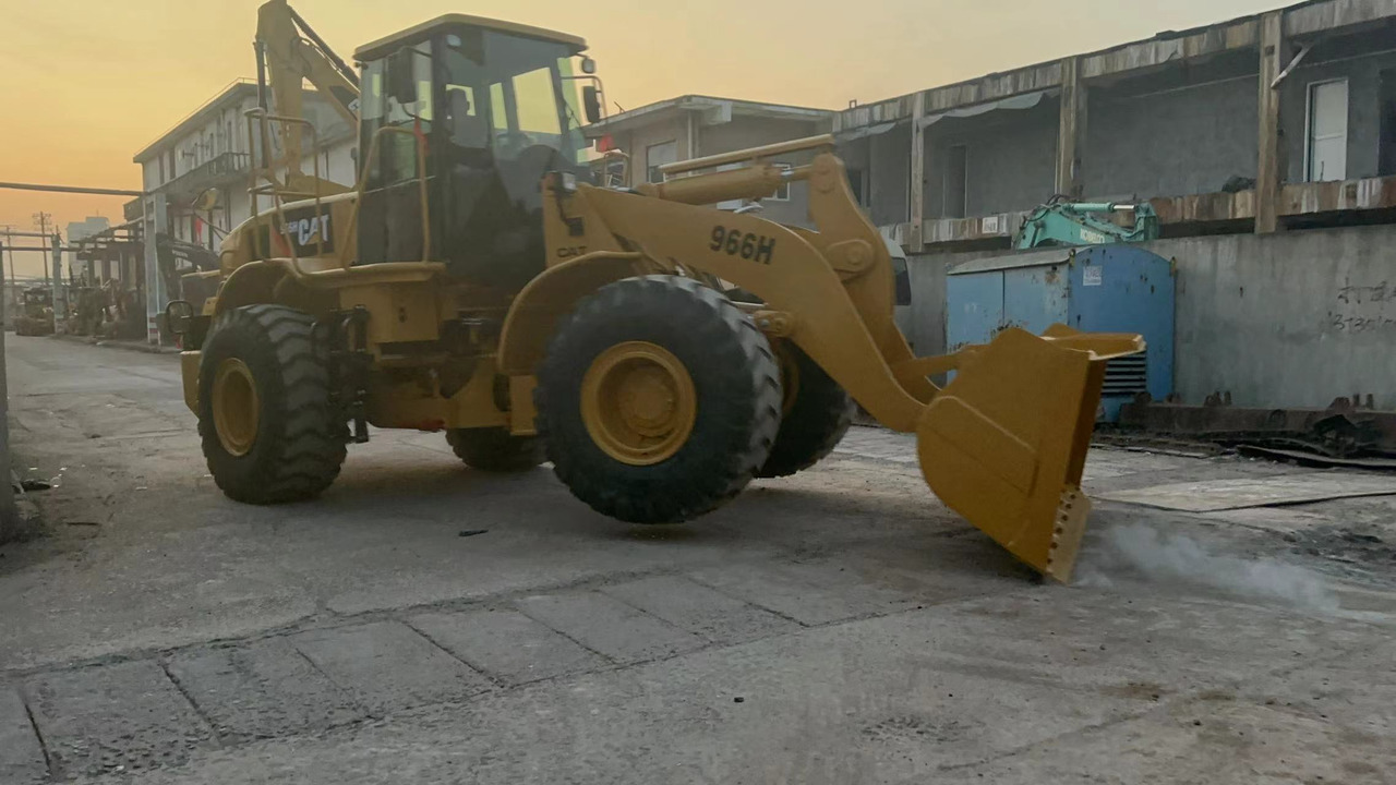 CATERPILLAR 966H - Τροχοφόρος εκσκαφέας: φωτογραφία 3 CATERPILLAR 966H - Τροχοφόρος εκσκαφέας: φωτογραφία 3