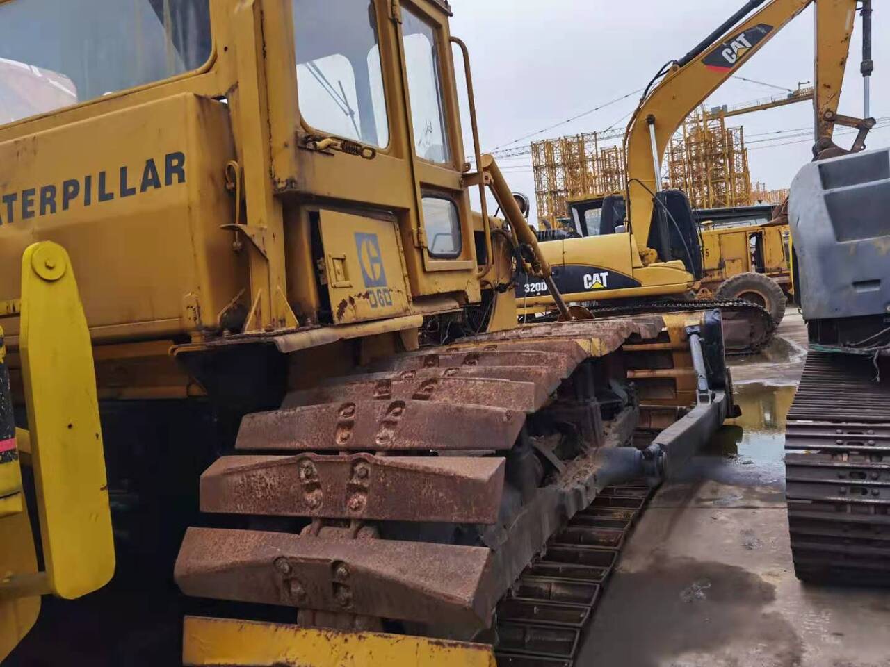 CATERPILLAR D6D - Μπουλντόζα: φωτογραφία 3 CATERPILLAR D6D - Μπουλντόζα: φωτογραφία 3