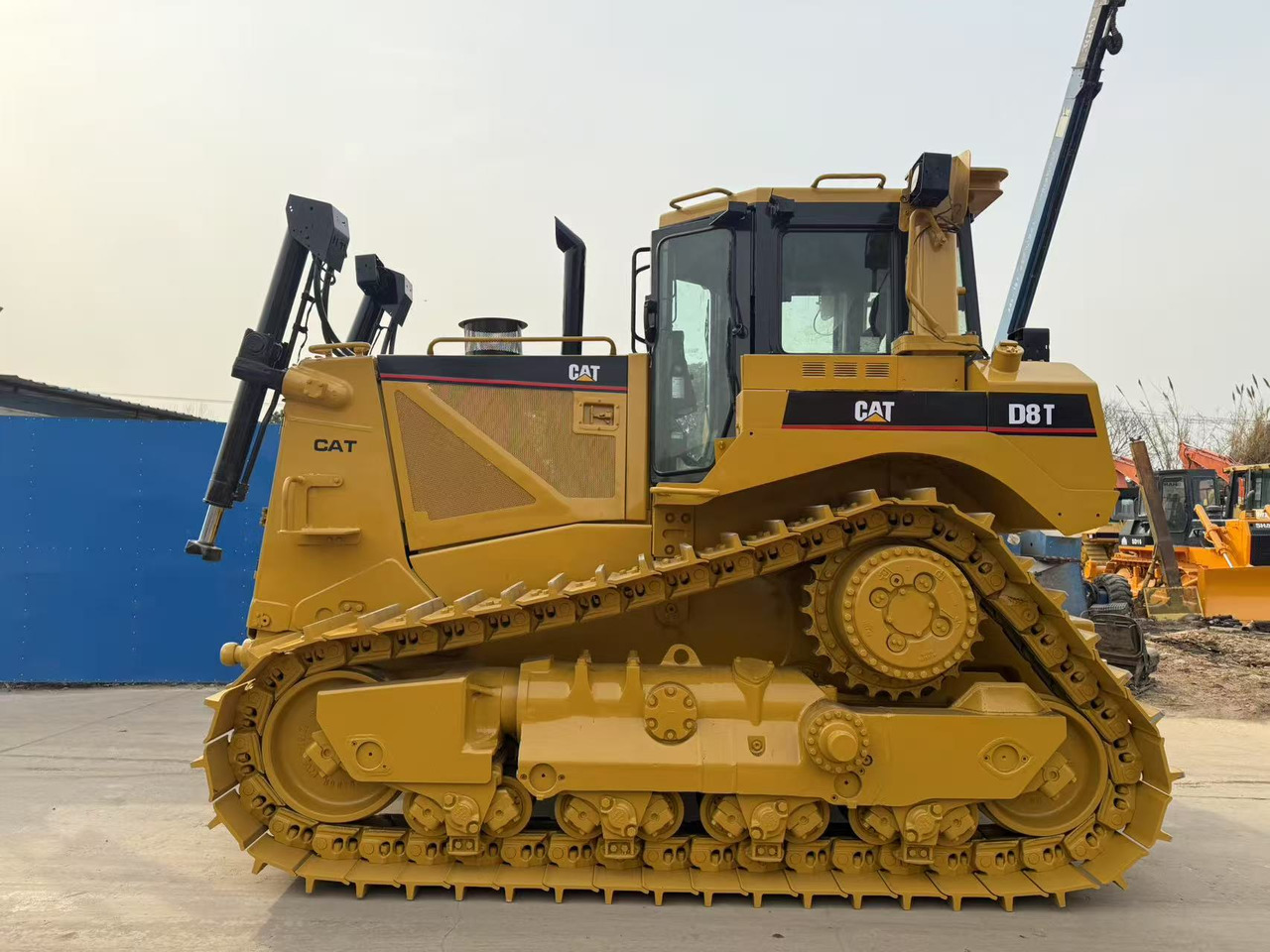 CATERPILLAR D8T - Μπουλντόζα: φωτογραφία 4 CATERPILLAR D8T - Μπουλντόζα: φωτογραφία 4