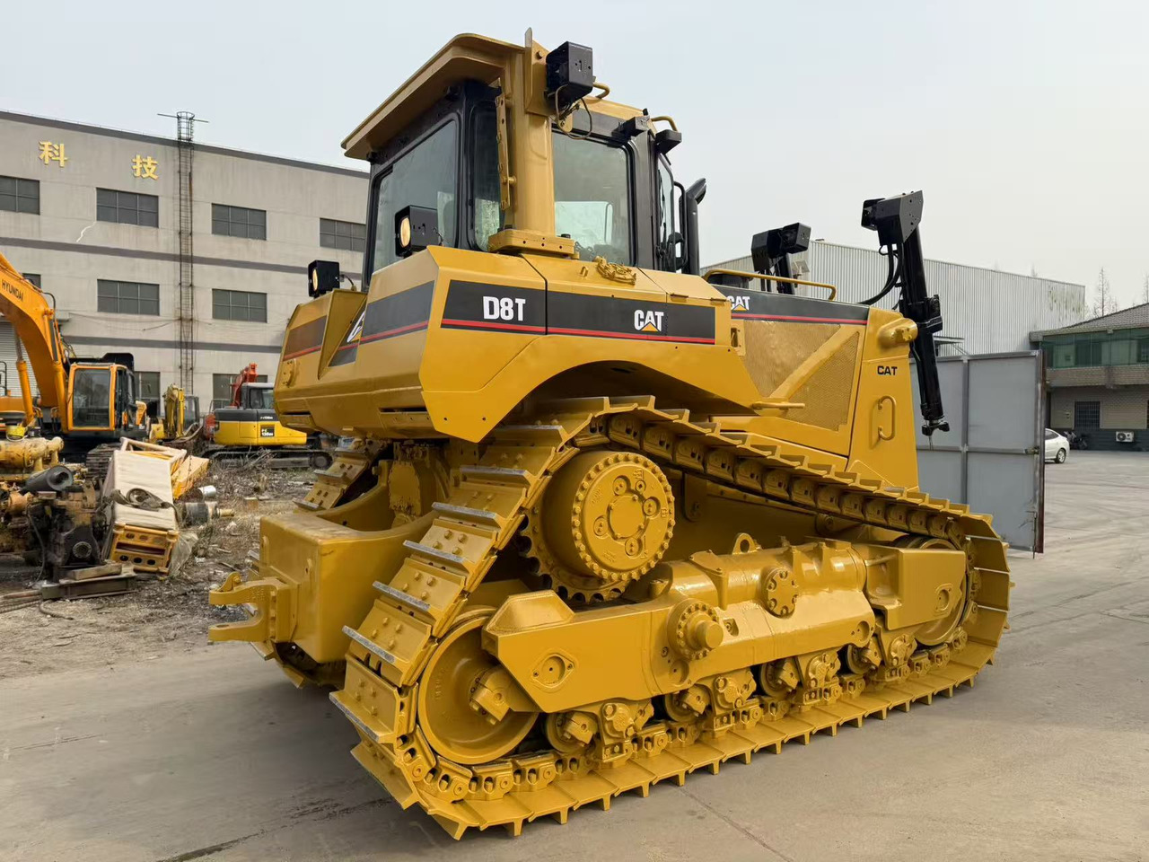 CATERPILLAR D8T - Μπουλντόζα: φωτογραφία 2 CATERPILLAR D8T - Μπουλντόζα: φωτογραφία 2
