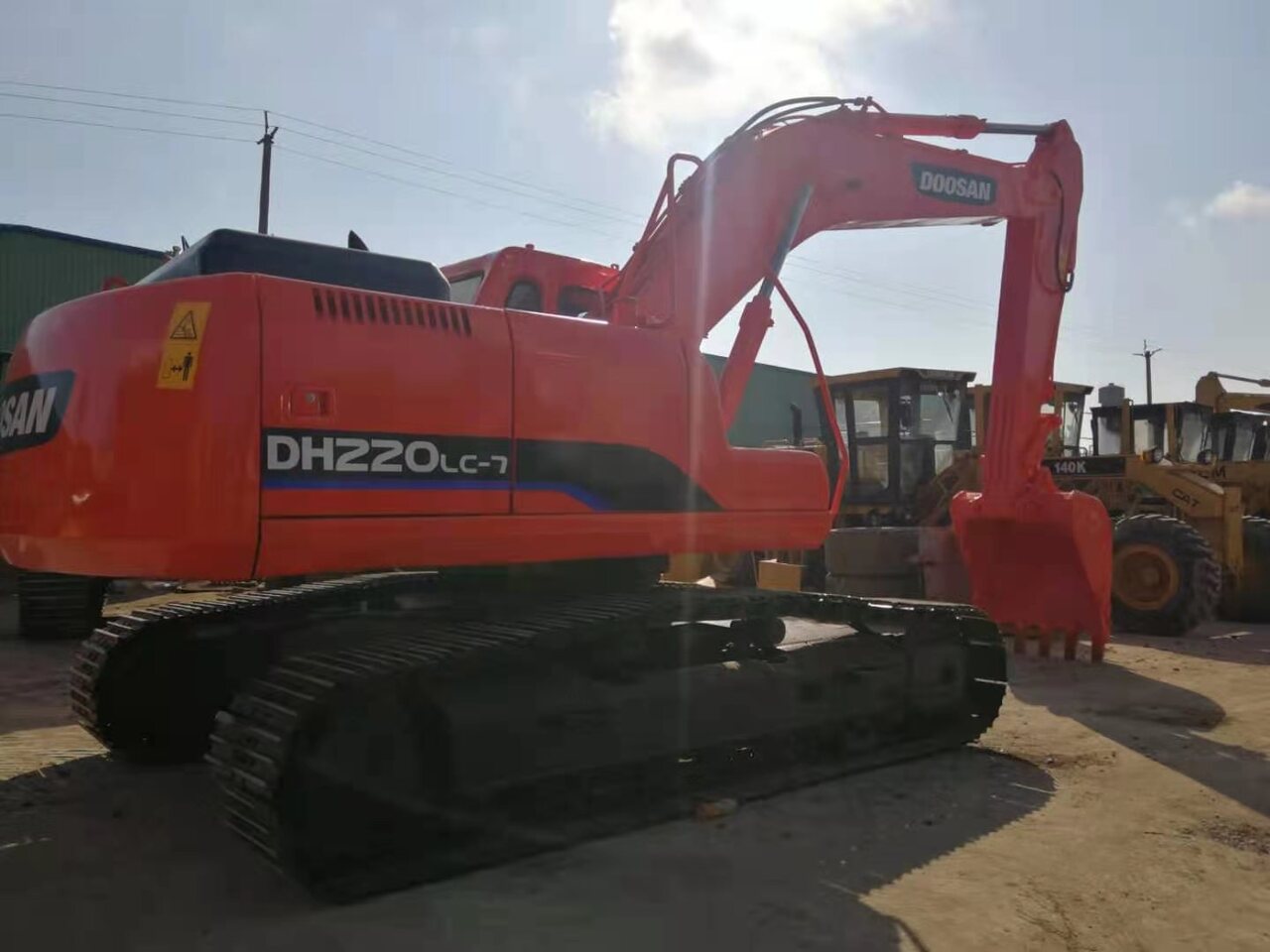 DOOSAN DH220LC - Ερπυστριοφόρος εκσκαφέας: φωτογραφία 3 DOOSAN DH220LC - Ερπυστριοφόρος εκσκαφέας: φωτογραφία 3