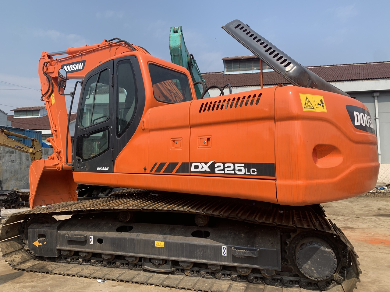 DOOSAN DX225LC-excavator - Ερπυστριοφόρος εκσκαφέας: φωτογραφία 1 DOOSAN DX225LC-excavator - Ερπυστριοφόρος εκσκαφέας: φωτογραφία 1