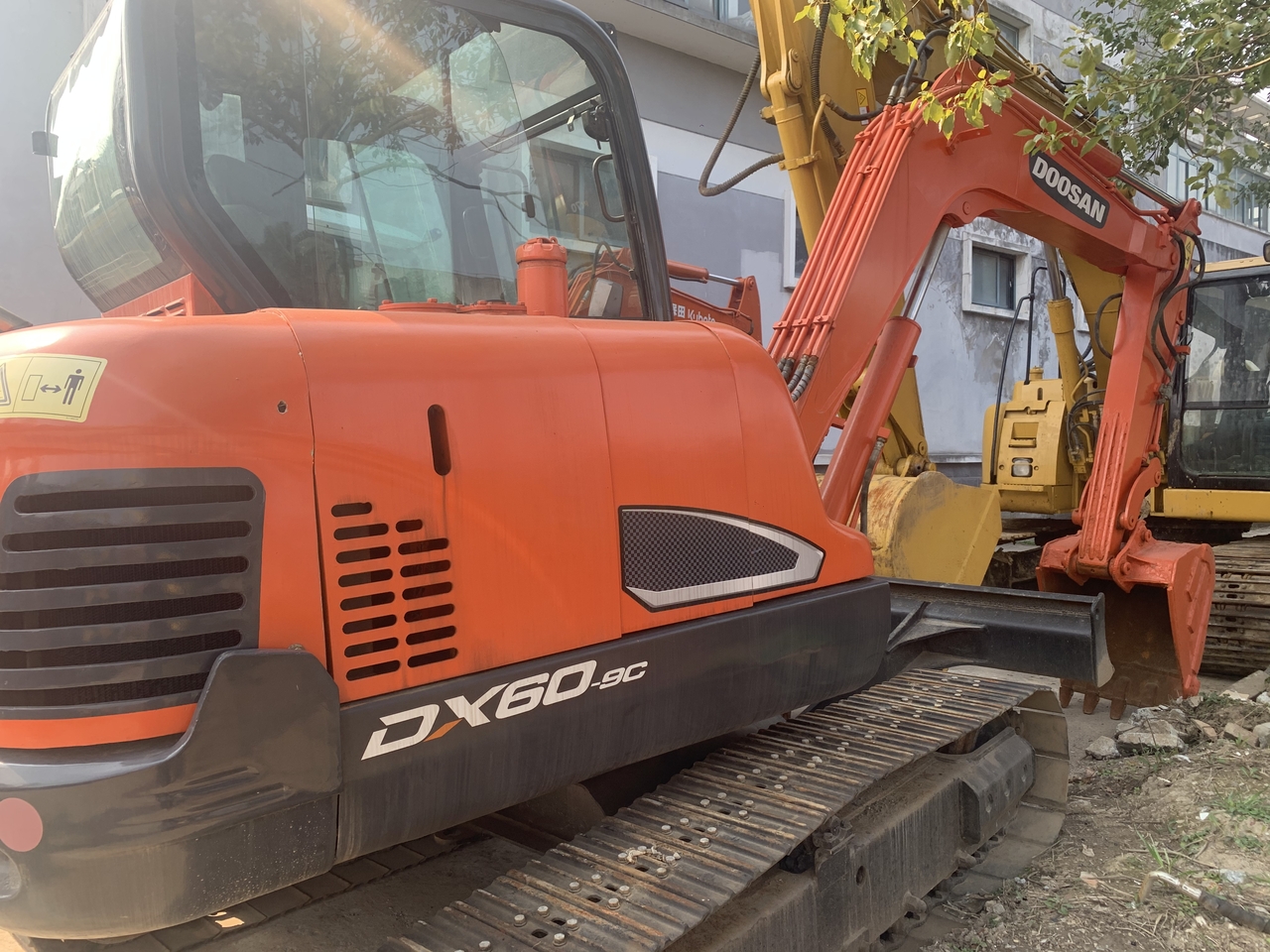 DOOSAN DX60-9 - Μίνι εκσκαφέας: φωτογραφία 3 DOOSAN DX60-9 - Μίνι εκσκαφέας: φωτογραφία 3