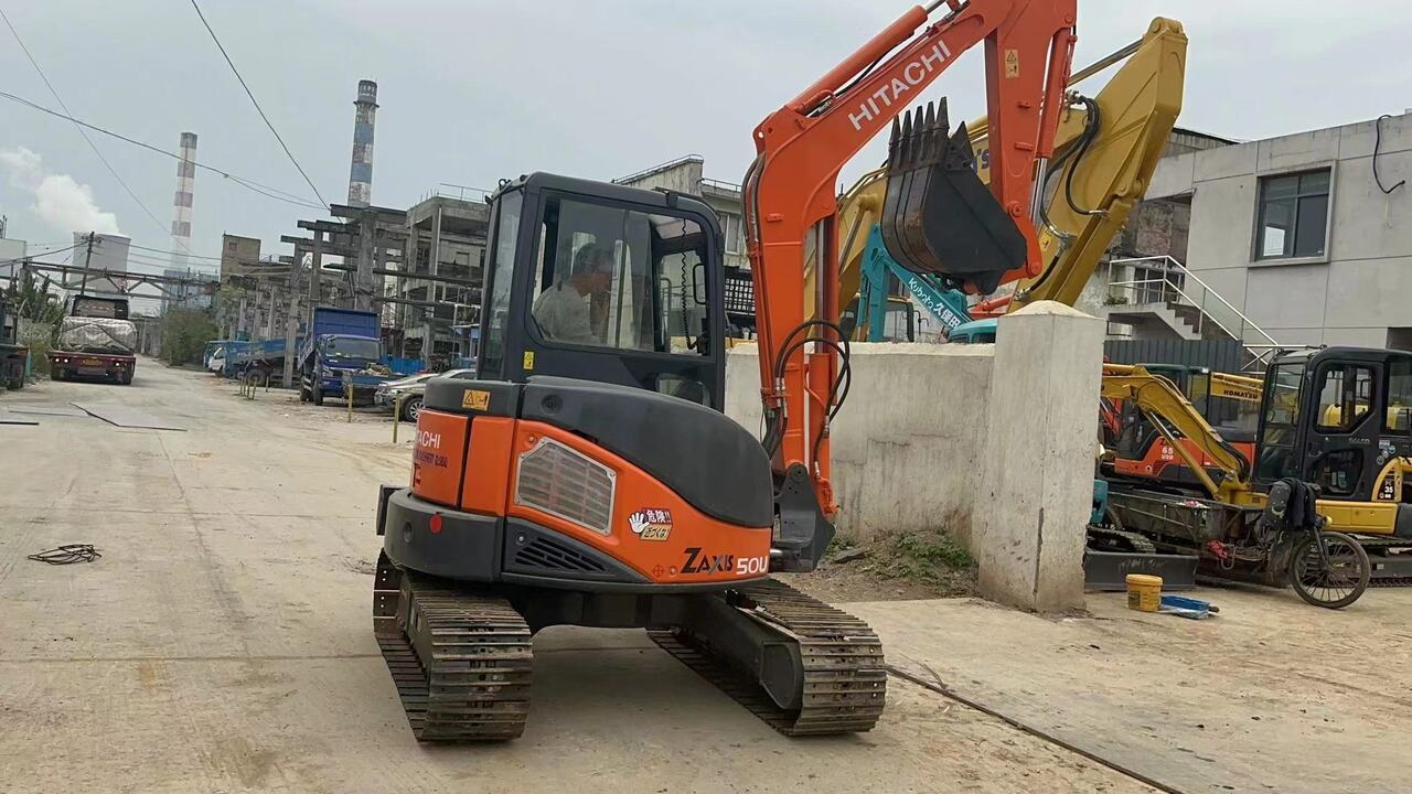 HITACHI ZX50U-2 - Μίνι εκσκαφέας: φωτογραφία 1 HITACHI ZX50U-2 - Μίνι εκσκαφέας: φωτογραφία 1