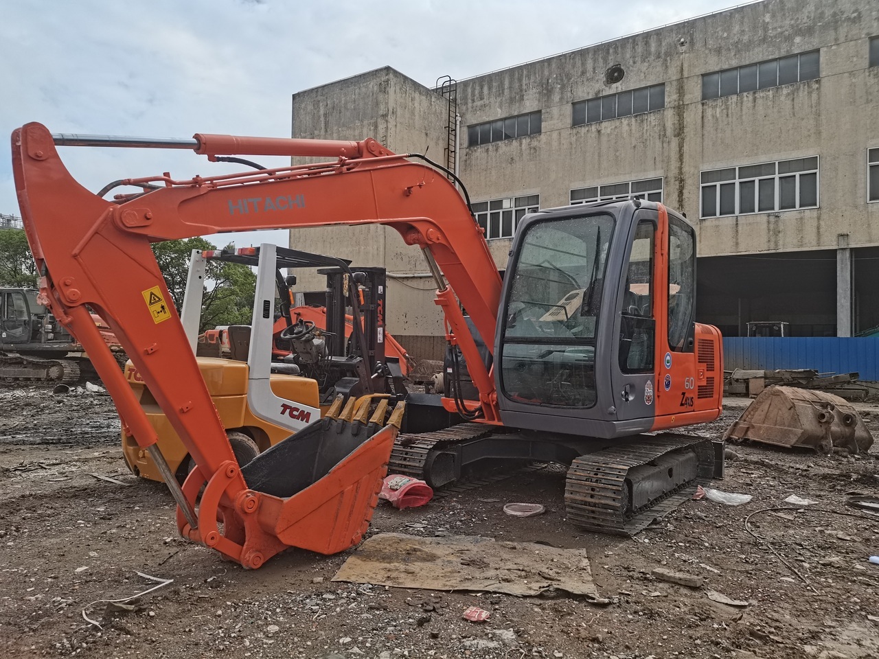 HITACHI ZX60-6 - Ερπυστριοφόρος εκσκαφέας: φωτογραφία 1 HITACHI ZX60-6 - Ερπυστριοφόρος εκσκαφέας: φωτογραφία 1