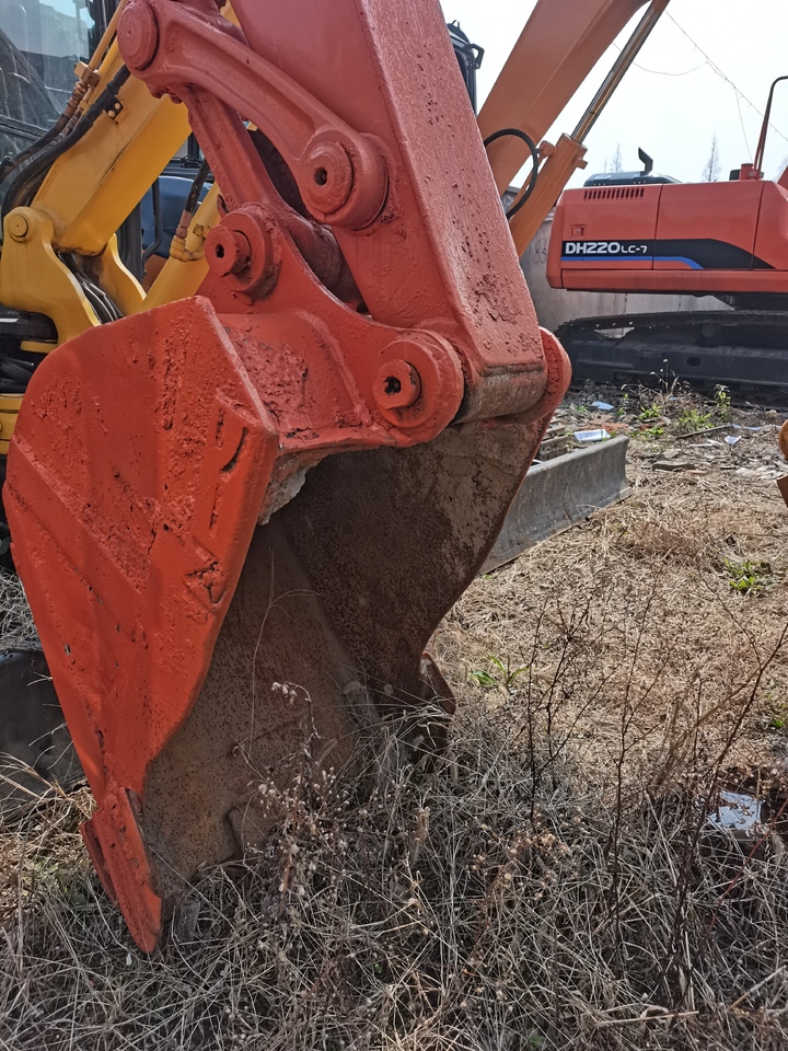 HITACHI ZX75 - Ερπυστριοφόρος εκσκαφέας: φωτογραφία 4 HITACHI ZX75 - Ερπυστριοφόρος εκσκαφέας: φωτογραφία 4