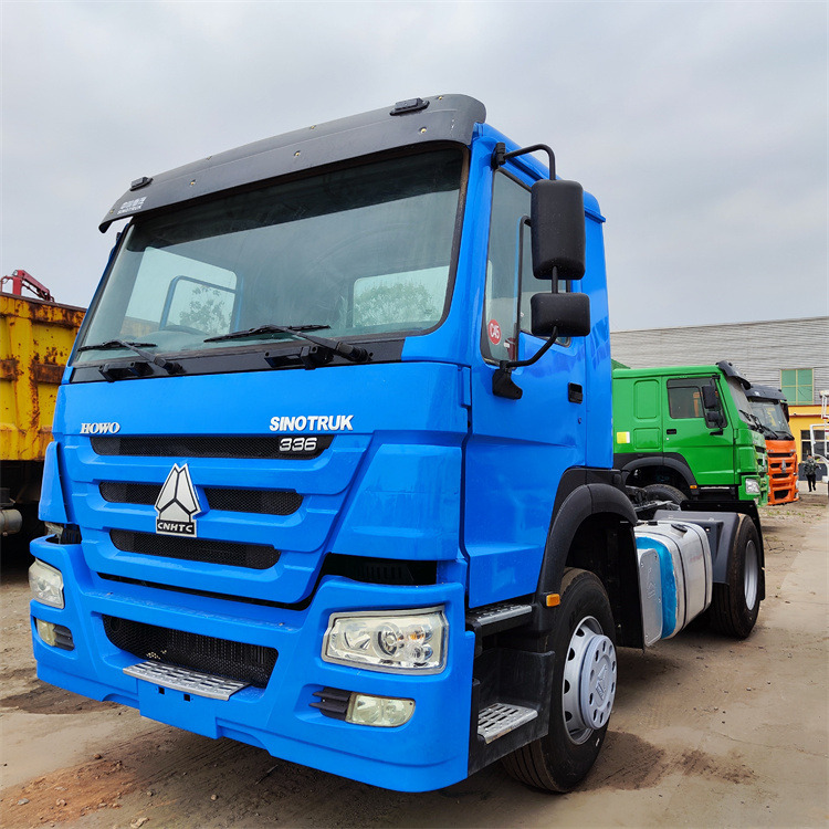 Τράκτορας HOWO 6x4 336hp tractor: φωτογραφία 6