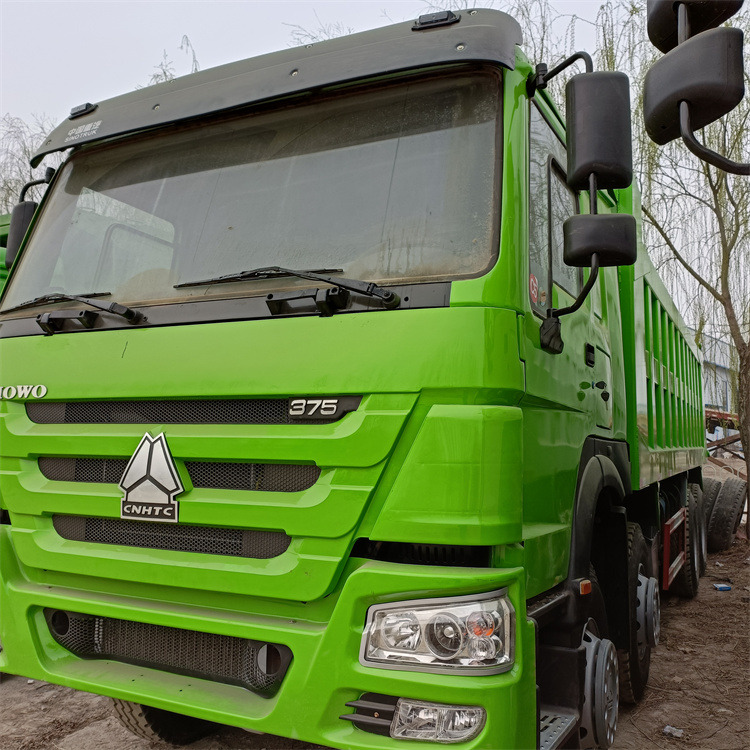 HOWO HOWO 8x4 375hp- Tipper - Φορτηγό ανατρεπόμενο: φωτογραφία 1 HOWO HOWO 8x4 375hp- Tipper - Φορτηγό ανατρεπόμενο: φωτογραφία 1