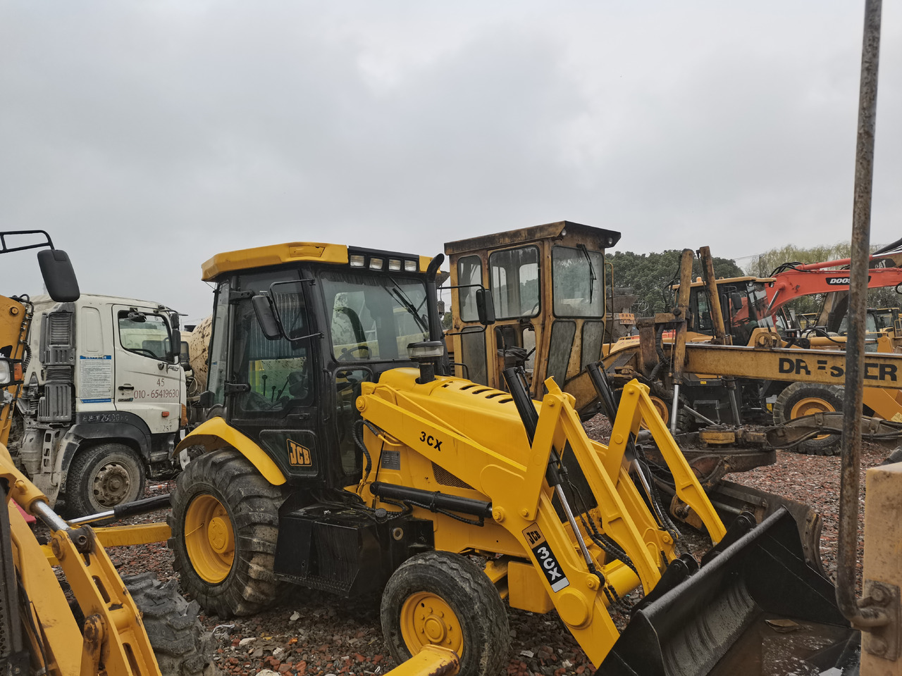 JCB 3CX - Φορτωτής εκσκαφέας: φωτογραφία 5 JCB 3CX - Φορτωτής εκσκαφέας: φωτογραφία 5