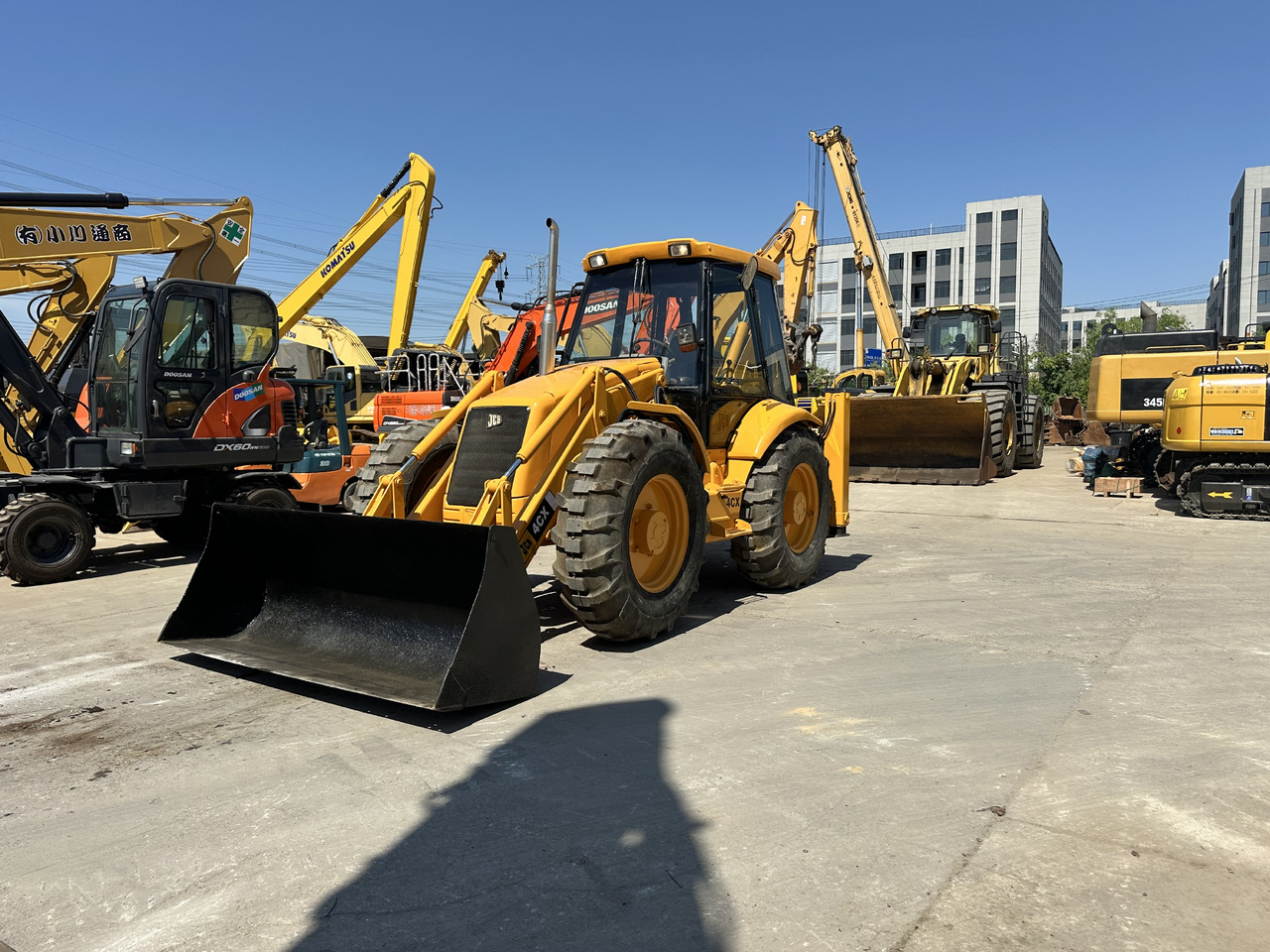 JCB 4CX - Φορτωτής εκσκαφέας: φωτογραφία 3 JCB 4CX - Φορτωτής εκσκαφέας: φωτογραφία 3