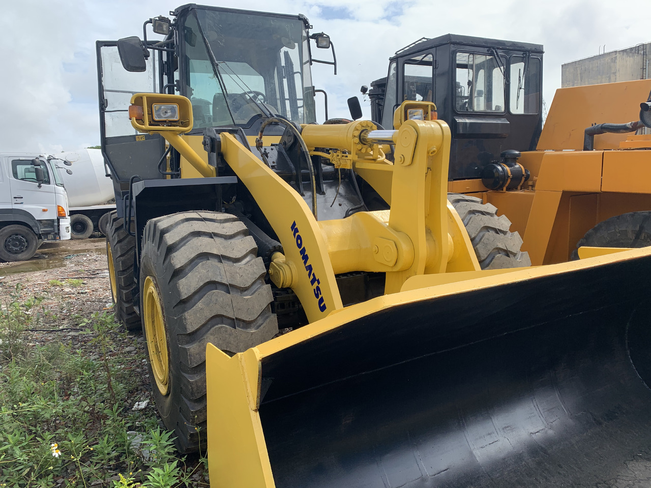 KOMATSU WA380Z - Ελαστιχοφόρος φορτωτής: φωτογραφία 2 KOMATSU WA380Z - Ελαστιχοφόρος φορτωτής: φωτογραφία 2
