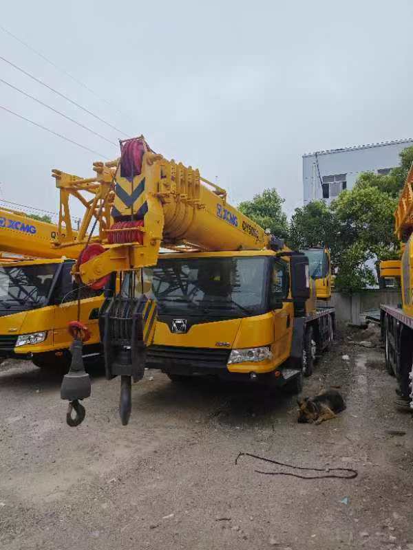 XCMG QY50KC - Γερανός: φωτογραφία 1 XCMG QY50KC - Γερανός: φωτογραφία 1