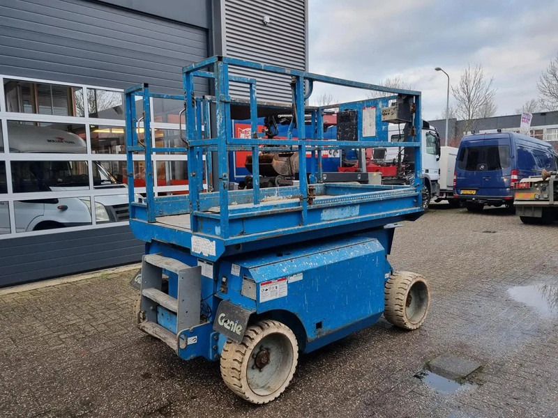 Genie GS GS 2668 Hydraulic platform 10 m - Ψαλιδωτό ανυψωτικό: φωτογραφία 4 Genie GS GS 2668 Hydraulic platform 10 m - Ψαλιδωτό ανυψωτικό: φωτογραφία 4