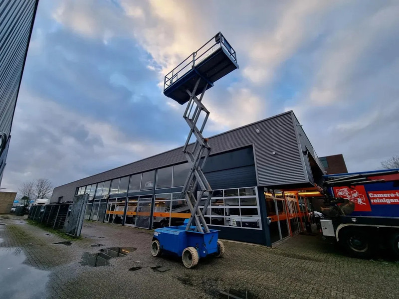 Genie GS GS 2668 Hydraulic platform 10 m - Ψαλιδωτό ανυψωτικό: φωτογραφία 1 Genie GS GS 2668 Hydraulic platform 10 m - Ψαλιδωτό ανυψωτικό: φωτογραφία 1