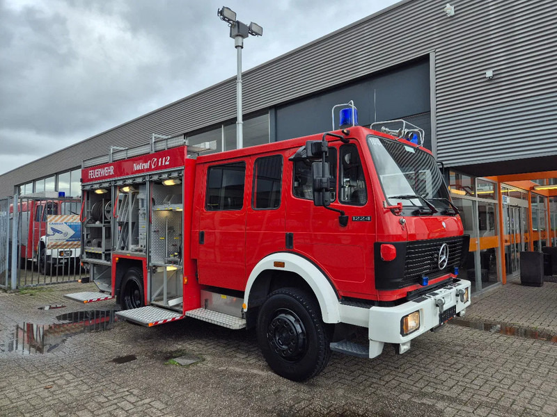 Mercedes-Benz SK 1224 4x4 FIRETRUCK/ FEUERWEHR/ 2400L TANK/ EXPEDITION - Πυροσβεστικό όχημα: φωτογραφία 2 Mercedes-Benz SK 1224 4x4 FIRETRUCK/ FEUERWEHR/ 2400L TANK/ EXPEDITION - Πυροσβεστικό όχημα: φωτογραφία 2