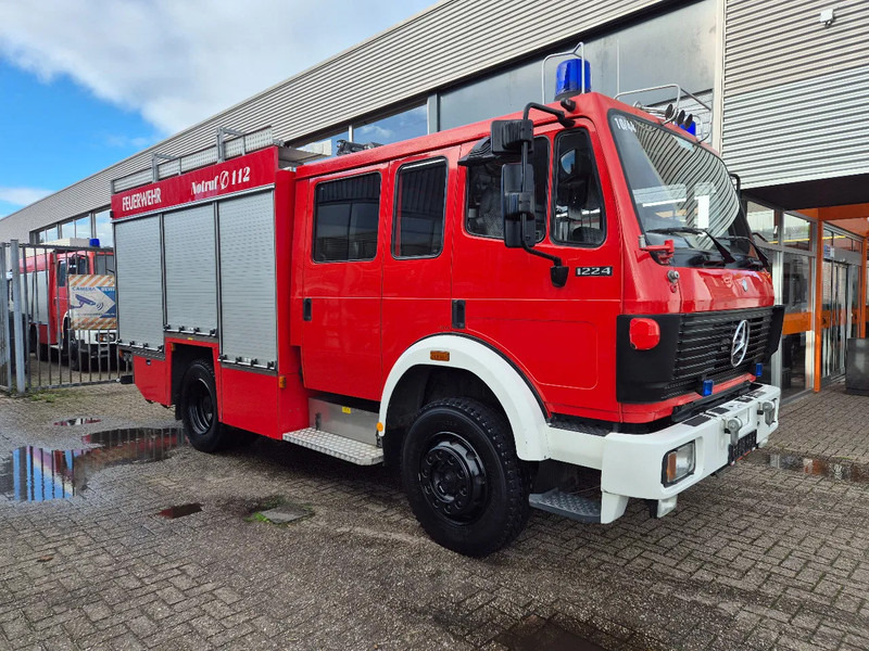 Mercedes-Benz SK 1224 4x4 FIRETRUCK/ FEUERWEHR/ 2400L TANK/ EXPEDITION - Πυροσβεστικό όχημα: φωτογραφία 1 Mercedes-Benz SK 1224 4x4 FIRETRUCK/ FEUERWEHR/ 2400L TANK/ EXPEDITION - Πυροσβεστικό όχημα: φωτογραφία 1