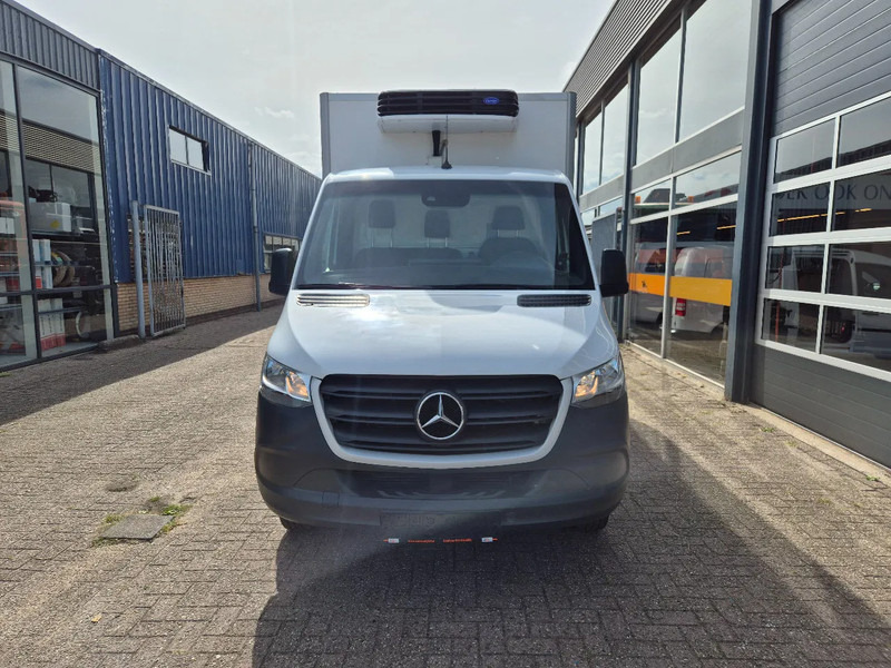 Mercedes-Benz Sprinter 516 CDI/ Kuhlkoffer/ Carrier Xarios 300/ -20/ +20/ Standby 230V - Επαγγελματικό αυτοκίνητο ψυγείο: φωτογραφία 4 Mercedes-Benz Sprinter 516 CDI/ Kuhlkoffer/ Carrier Xarios 300/ -20/ +20/ Standby 230V - Επαγγελματικό αυτοκίνητο ψυγείο: φωτογραφία 4