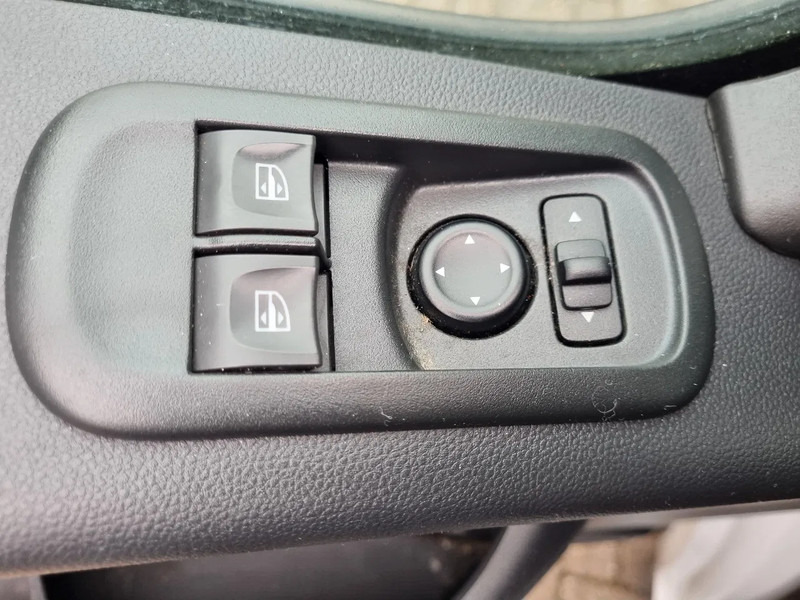 Επαγγελματικό αυτοκίνητο ψυγείο Opel Movano 2.3D Kuhlkoffer/ Carrier Pulsor 400 mt/ Multitemp standby 230V: φωτογραφία 11