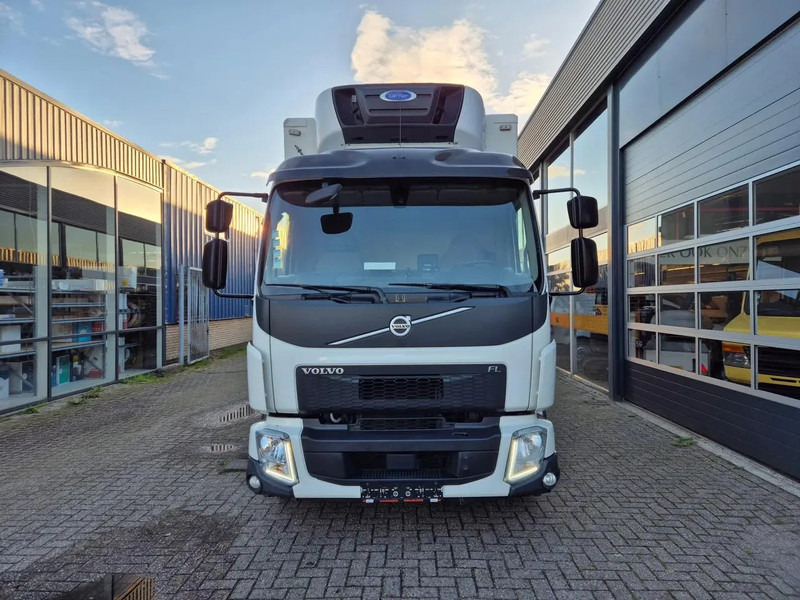 Volvo FL 12.250 Kuhlkoffer Carrier 850MT ST 380V -30/+30/ LBW/ EURO 6 - Φορτηγό ψυγείο: φωτογραφία 3 Volvo FL 12.250 Kuhlkoffer Carrier 850MT ST 380V -30/+30/ LBW/ EURO 6 - Φορτηγό ψυγείο: φωτογραφία 3
