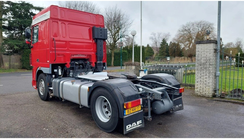 DAF XF 105.410 4X2 HYDRAULIC - Τράκτορας: φωτογραφία 4 DAF XF 105.410 4X2 HYDRAULIC - Τράκτορας: φωτογραφία 4