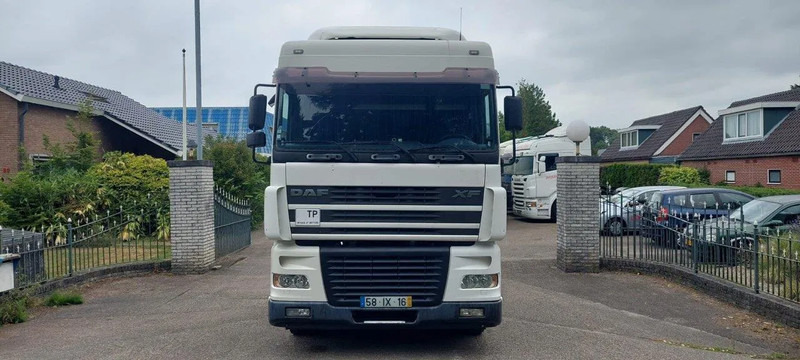 DAF XF 95.430 4x2 Manuel Gearbox Retarder - Τράκτορας: φωτογραφία 3 DAF XF 95.430 4x2 Manuel Gearbox Retarder - Τράκτορας: φωτογραφία 3