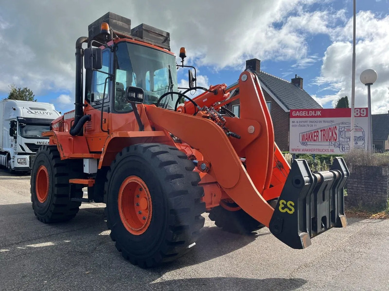 Doosan DL250 - Ελαστιχοφόρος φορτωτής: φωτογραφία 3 Doosan DL250 - Ελαστιχοφόρος φορτωτής: φωτογραφία 3