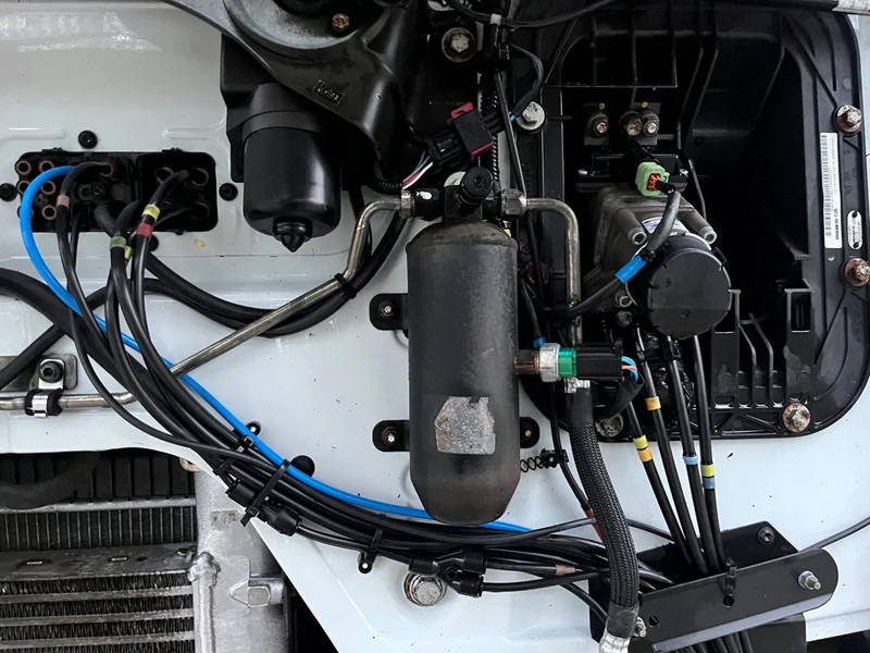 Renault Premium 460 AUTOMATIC RETARDER 2012 - Τράκτορας: φωτογραφία 4 Renault Premium 460 AUTOMATIC RETARDER 2012 - Τράκτορας: φωτογραφία 4