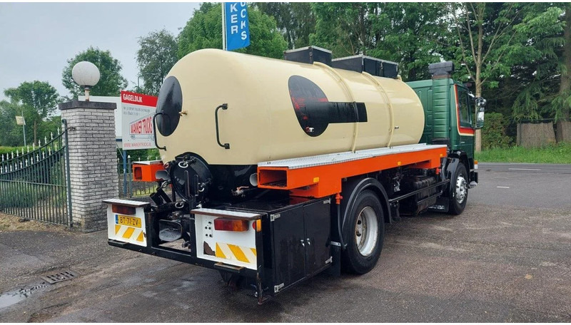 Scania P82 4x2 Tank - Φορτηγό βυτιοφόρο: φωτογραφία 3 Scania P82 4x2 Tank - Φορτηγό βυτιοφόρο: φωτογραφία 3
