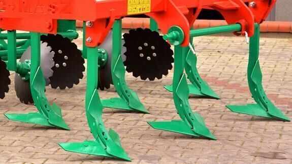 AGRO-MASZ Agregat podorywkowy Gruber 2,6 / CULTIVADOR DE RASTROJO GRUBER 2 - Καλλιεργητής: φωτογραφία 1 AGRO-MASZ Agregat podorywkowy Gruber 2,6 / CULTIVADOR DE RASTROJO GRUBER 2 - Καλλιεργητής: φωτογραφία 1