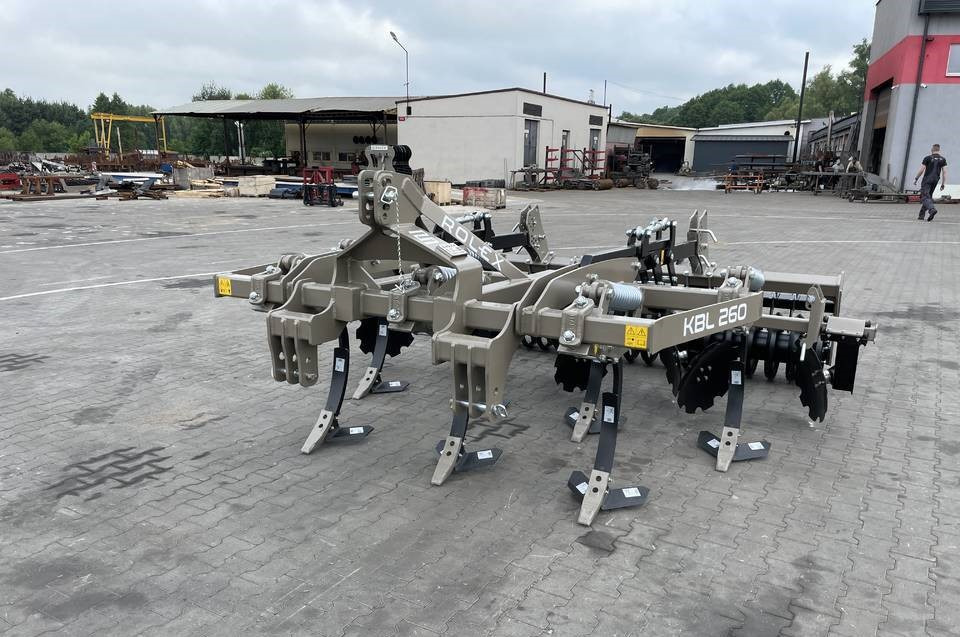 ROLEX Kultywator bezorkowy lekki 2.6 - Καλλιεργητής: φωτογραφία 3 ROLEX Kultywator bezorkowy lekki 2.6 - Καλλιεργητής: φωτογραφία 3