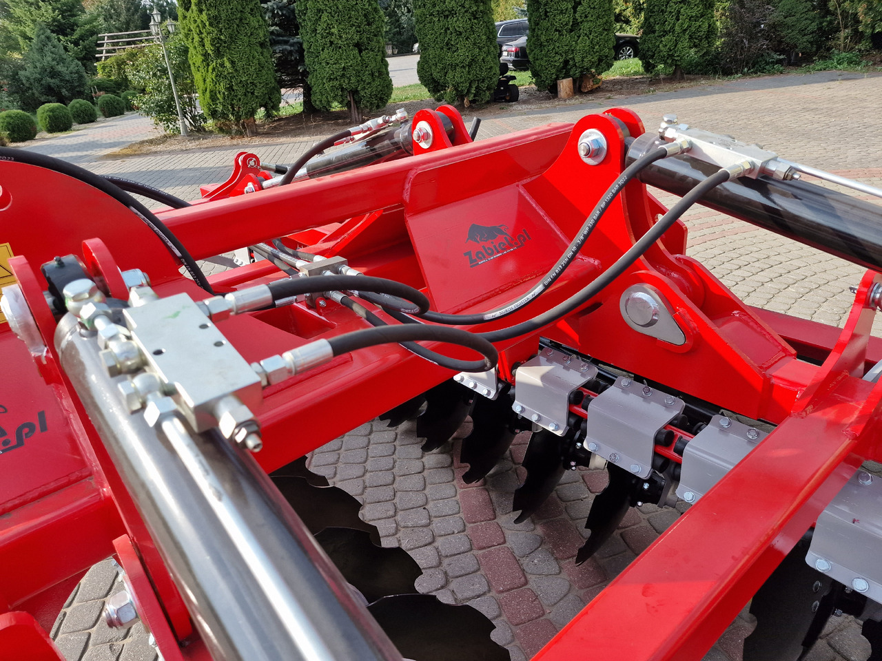 ZABIEL Brona talerzowa 6m - Δισκοσβάρνα: φωτογραφία 5 ZABIEL Brona talerzowa 6m - Δισκοσβάρνα: φωτογραφία 5