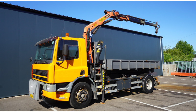DAF CF 65.210 HOOKARM SYSTEM WITH PALFINGER PK 9501 CRANE - Φορτηγό με γερανό: φωτογραφία 2 DAF CF 65.210 HOOKARM SYSTEM WITH PALFINGER PK 9501 CRANE - Φορτηγό με γερανό: φωτογραφία 2
