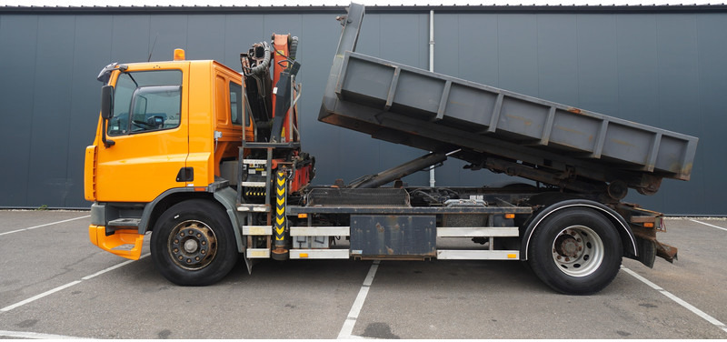 DAF CF 65.210 HOOKARM SYSTEM WITH PALFINGER PK 9501 CRANE - Φορτηγό με γερανό: φωτογραφία 4 DAF CF 65.210 HOOKARM SYSTEM WITH PALFINGER PK 9501 CRANE - Φορτηγό με γερανό: φωτογραφία 4