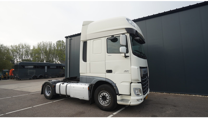 DAF XF 460 EURO 6 SSC - Τράκτορας: φωτογραφία 4 DAF XF 460 EURO 6 SSC - Τράκτορας: φωτογραφία 4