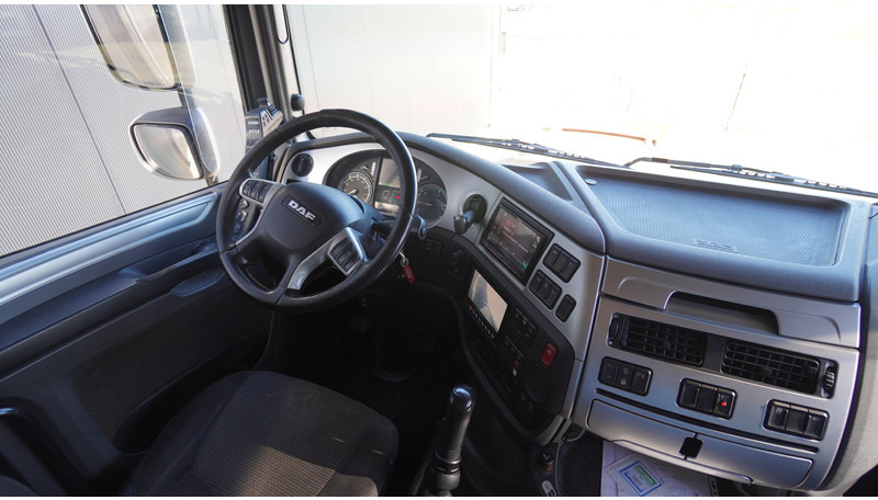 DAF XF460 8X2 HOOKARM SYSTEM TRUCK - Φορτηγό φόρτωσης γάντζου: φωτογραφία 4 DAF XF460 8X2 HOOKARM SYSTEM TRUCK - Φορτηγό φόρτωσης γάντζου: φωτογραφία 4