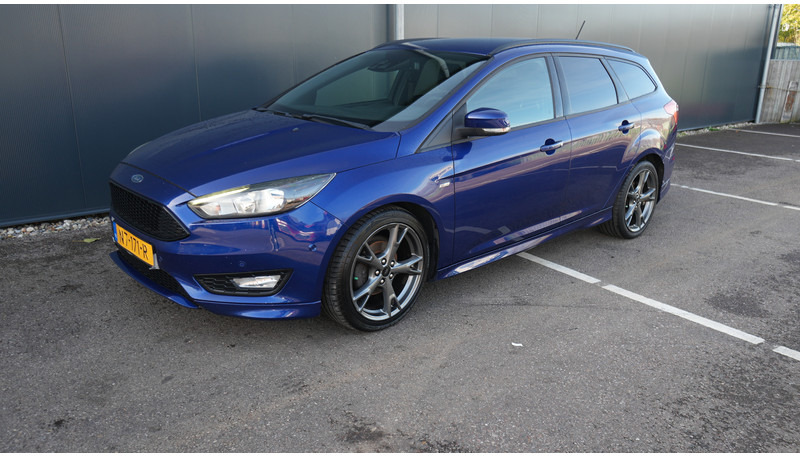 Ford Focus WAGON 1.5TDCI ST-Line - Μικρό λεωφορείο, Επιβατικό βαν: φωτογραφία 3 Ford Focus WAGON 1.5TDCI ST-Line - Μικρό λεωφορείο, Επιβατικό βαν: φωτογραφία 3