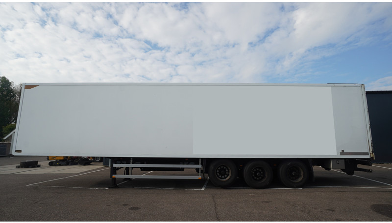 Jumbo 3 AXLE CLOSED BOX - Επικαθήμενο κόφα: φωτογραφία 1 Jumbo 3 AXLE CLOSED BOX - Επικαθήμενο κόφα: φωτογραφία 1