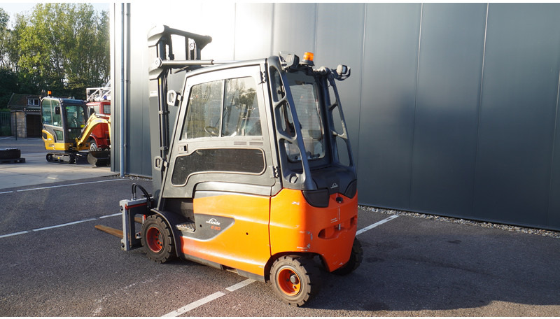 Κατασκευή μηχανήματα Linde E30HL-01/600 FORKLIFT BROKEN COMPUTER!!: φωτογραφία 6 Κατασκευή μηχανήματα Linde E30HL-01/600 FORKLIFT BROKEN COMPUTER!!: φωτογραφία 6