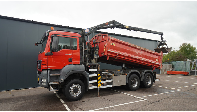 MAN TGS 28.400 6X6 2 SIDE TIPPER WITH HMF 1643 CRANE 376.400KM - Φορτηγό με γερανό: φωτογραφία 3 MAN TGS 28.400 6X6 2 SIDE TIPPER WITH HMF 1643 CRANE 376.400KM - Φορτηγό με γερανό: φωτογραφία 3