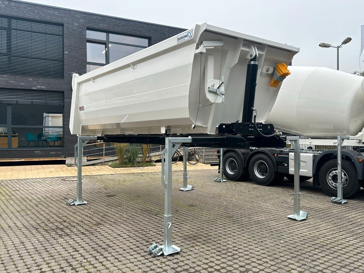 DAF EuromixMTP Mulden-Kipper-Aufbauten DAF EuromixMTP Mulden-Kipper-Aufbauten - Φορτηγό ανατρεπόμενο: φωτογραφία 3 DAF EuromixMTP Mulden-Kipper-Aufbauten DAF EuromixMTP Mulden-Kipper-Aufbauten - Φορτηγό ανατρεπόμενο: φωτογραφία 3