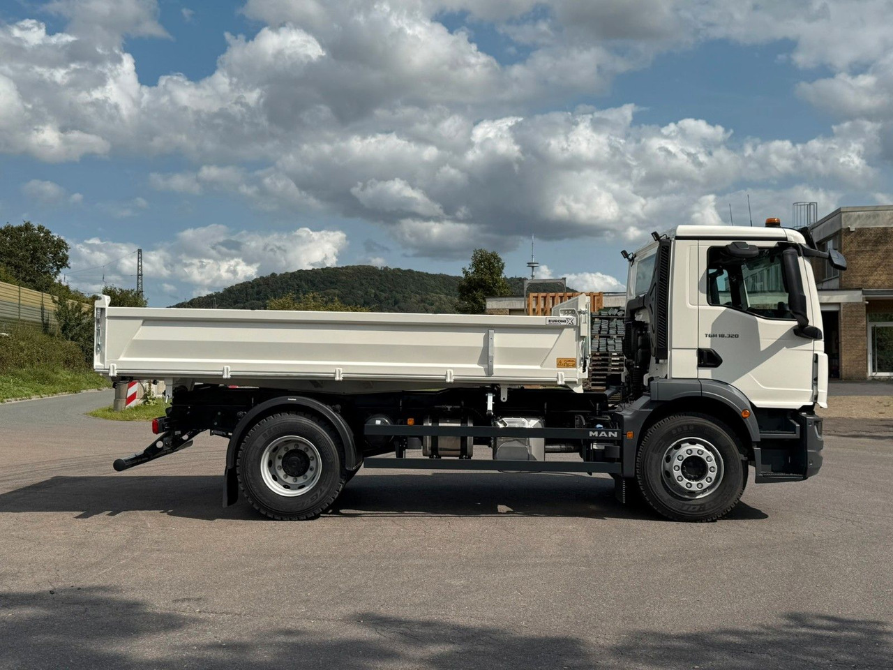MAN TGM 18.320 4X2 / Euro 6e 3-Seiten-Kipper - Φορτηγό ανατρεπόμενο: φωτογραφία 3 MAN TGM 18.320 4X2 / Euro 6e 3-Seiten-Kipper - Φορτηγό ανατρεπόμενο: φωτογραφία 3