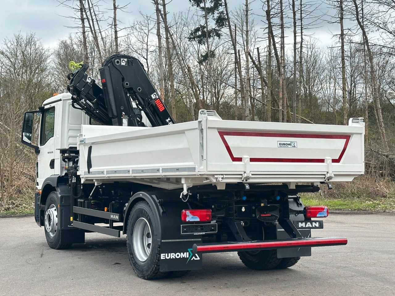 MAN TGM 18.320 4x2 Euro6e Hiab X-HiDuo 138DS-3 - Φορτηγό ανατρεπόμενο, Φορτηγό με γερανό: φωτογραφία 4 MAN TGM 18.320 4x2 Euro6e Hiab X-HiDuo 138DS-3 - Φορτηγό ανατρεπόμενο, Φορτηγό με γερανό: φωτογραφία 4