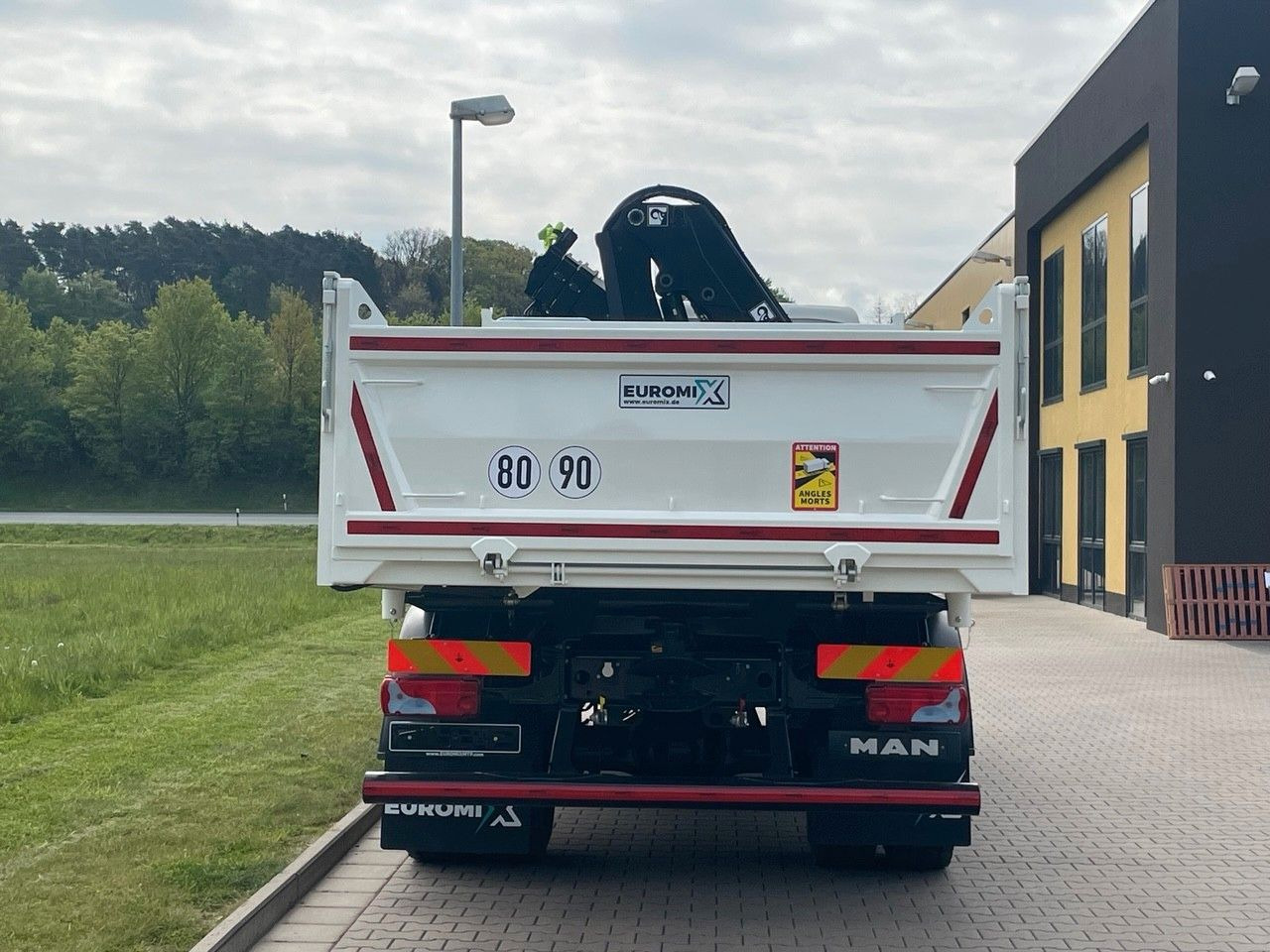 MAN TGM 18.320 4x2 Euro6e Hiab X-HiDuo138DS-3Euromix - Φορτηγό ανατρεπόμενο, Φορτηγό με γερανό: φωτογραφία 5 MAN TGM 18.320 4x2 Euro6e Hiab X-HiDuo138DS-3Euromix - Φορτηγό ανατρεπόμενο, Φορτηγό με γερανό: φωτογραφία 5