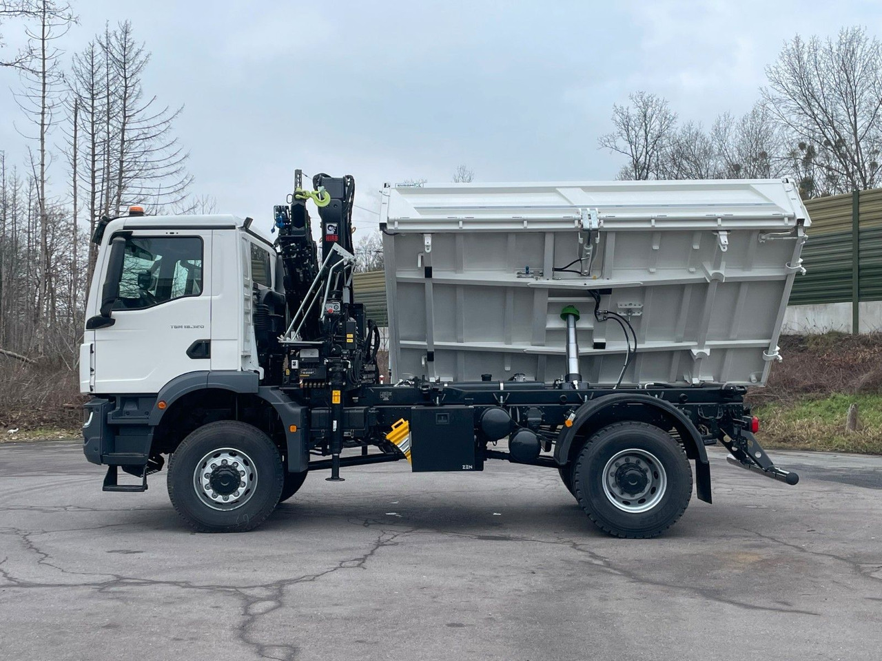 MAN TGM 18.320 4x4 Euro6e Hiab X-HiDuo 138DS-3 - Φορτηγό ανατρεπόμενο, Φορτηγό με γερανό: φωτογραφία 3 MAN TGM 18.320 4x4 Euro6e Hiab X-HiDuo 138DS-3 - Φορτηγό ανατρεπόμενο, Φορτηγό με γερανό: φωτογραφία 3
