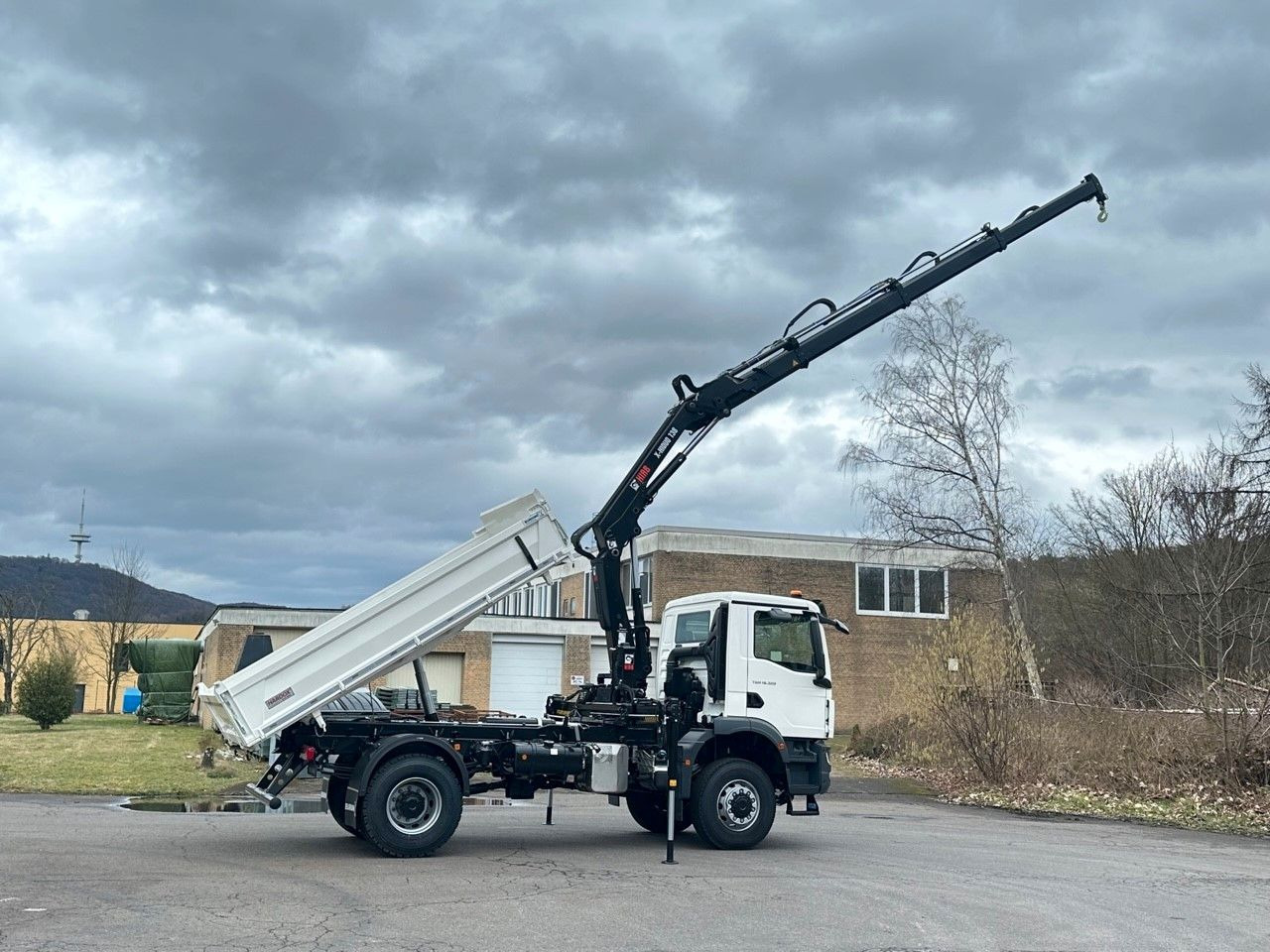 MAN TGM 18.320 4x4 Euro6e Hiab X-HiDuo 138DS-3 - Φορτηγό με γερανό: φωτογραφία 4 MAN TGM 18.320 4x4 Euro6e Hiab X-HiDuo 138DS-3 - Φορτηγό με γερανό: φωτογραφία 4