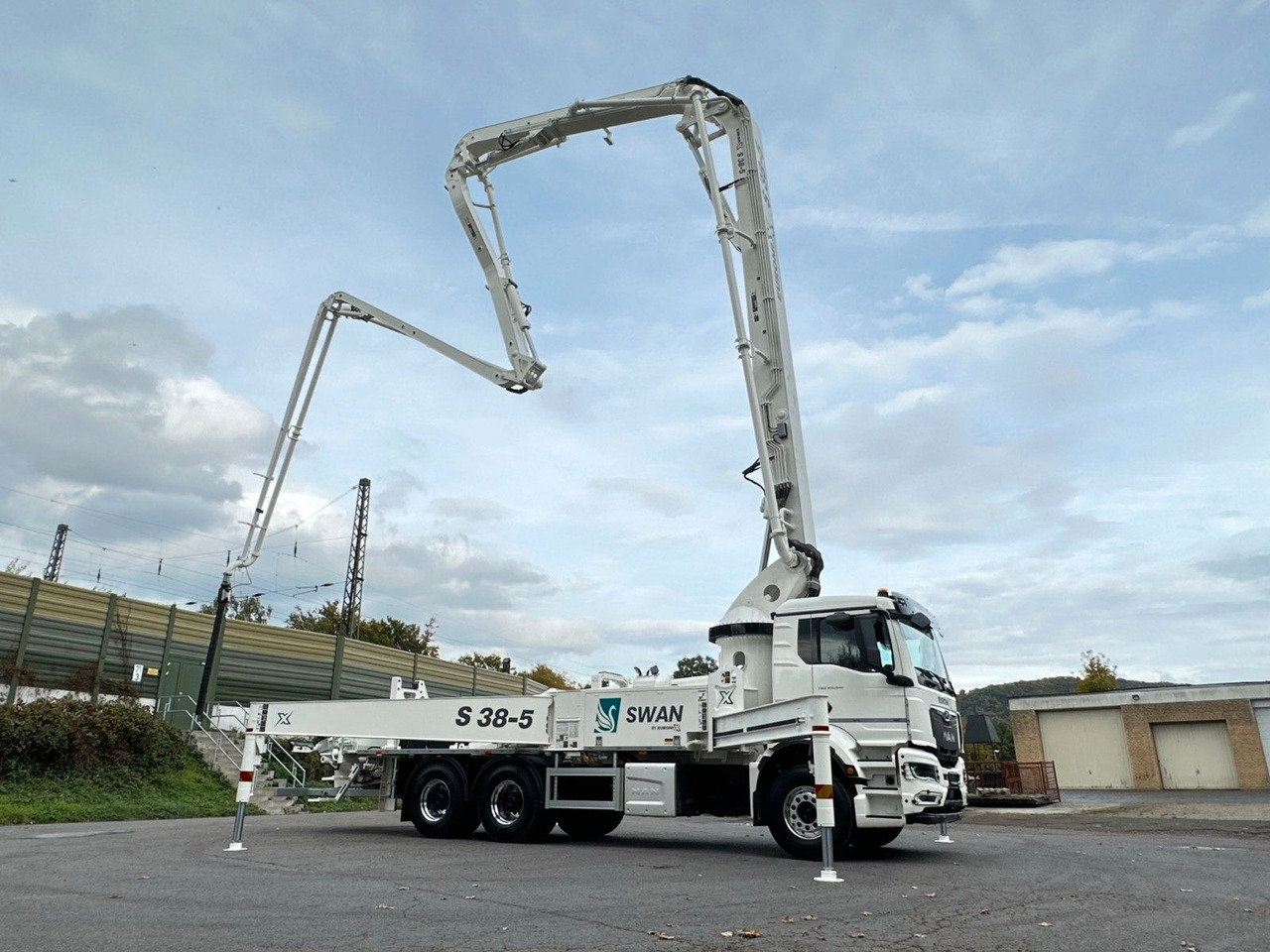 MAN TGS 26.510 6x4 SWAN TSP 38-5 160RZ ( 38m ) - Μπετονιέρα φορτηγό: φωτογραφία 1 MAN TGS 26.510 6x4 SWAN TSP 38-5 160RZ ( 38m ) - Μπετονιέρα φορτηγό: φωτογραφία 1