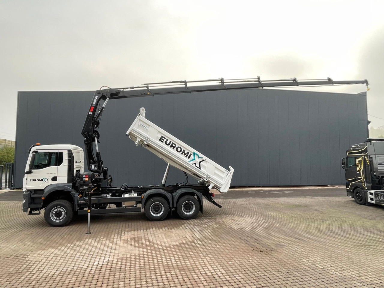 MAN TGS 33.440 6x6 /3-Seiten- Kipper / HIAB 228-6 - Φορτηγό ανατρεπόμενο, Φορτηγό με γερανό: φωτογραφία 1 MAN TGS 33.440 6x6 /3-Seiten- Kipper / HIAB 228-6 - Φορτηγό ανατρεπόμενο, Φορτηγό με γερανό: φωτογραφία 1