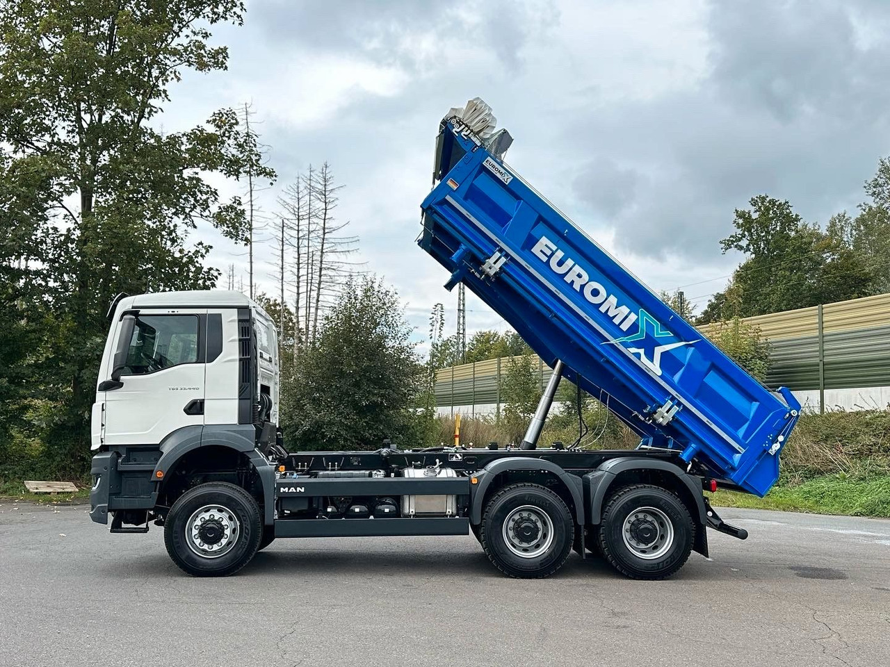 MAN TGS 33.440 6x6 /Euro6 3-Seiten-Kipper EuromixMTP - Φορτηγό ανατρεπόμενο: φωτογραφία 2 MAN TGS 33.440 6x6 /Euro6 3-Seiten-Kipper EuromixMTP - Φορτηγό ανατρεπόμενο: φωτογραφία 2